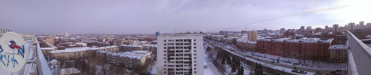 Челябинск. Вид с крыши днём